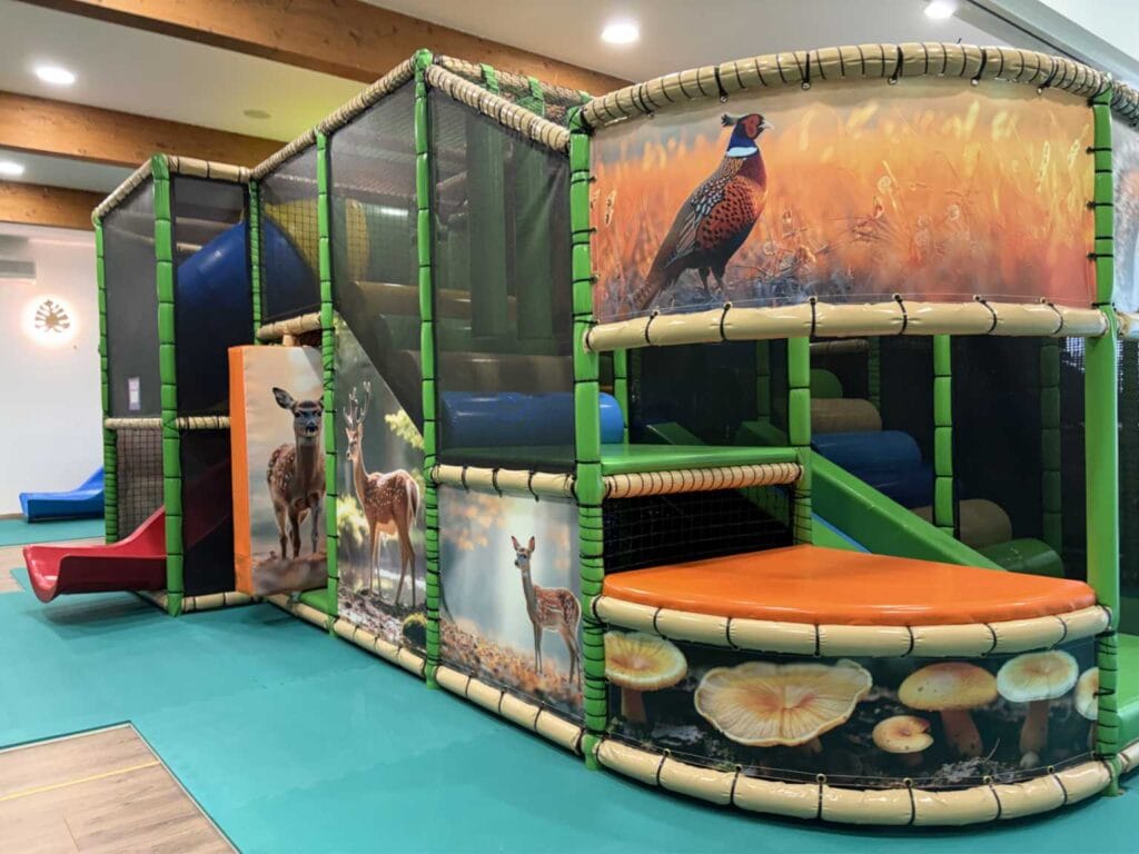 Zichy Park Hotel Játszóház - Játéklabirintus